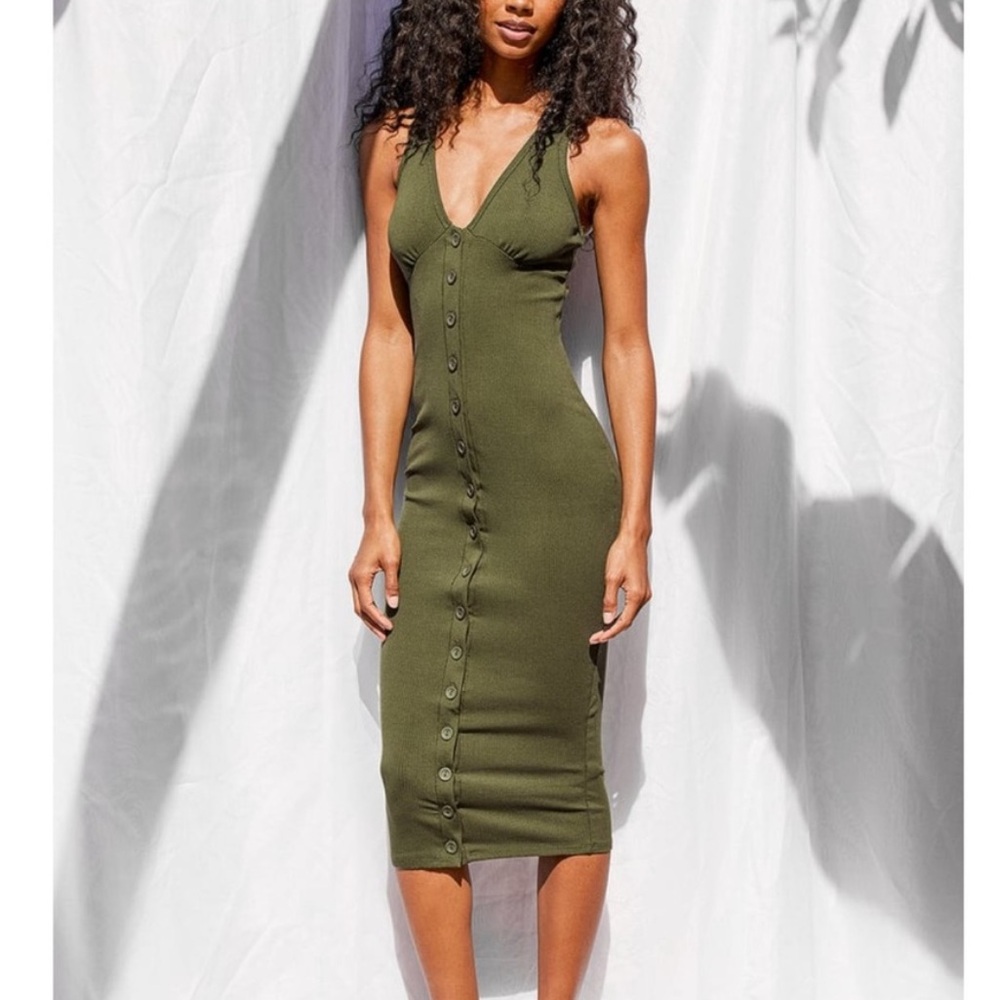 Lulus figure of speech button front midi dress